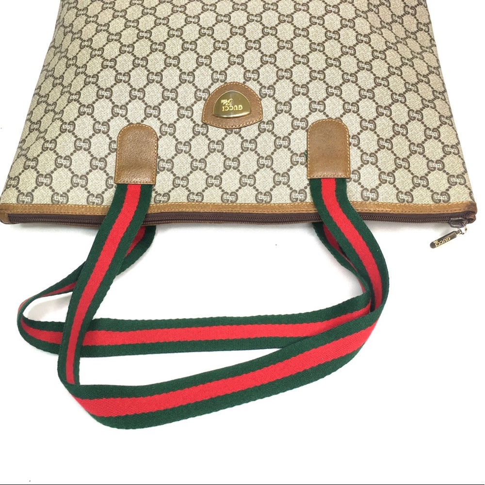 Authentic Gucci brown monogram tote bag.  Price is not negotiable - Picture 8 of 16